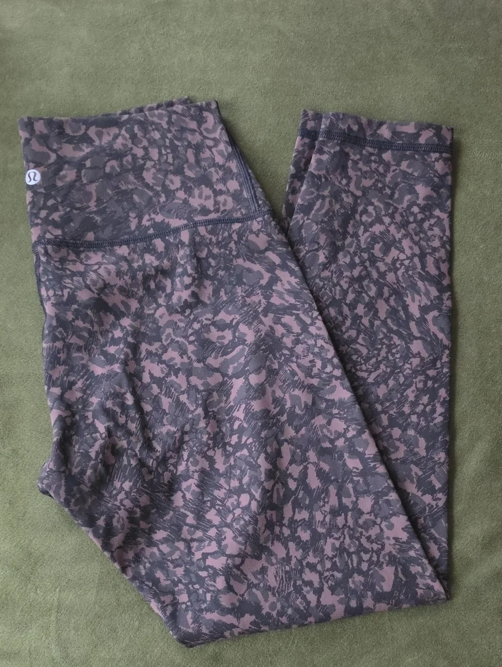 lululemon athletica Purple & Black Printed Leggings